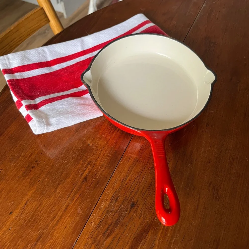 Heuck Classics Cast Iron Enamelware Skillet